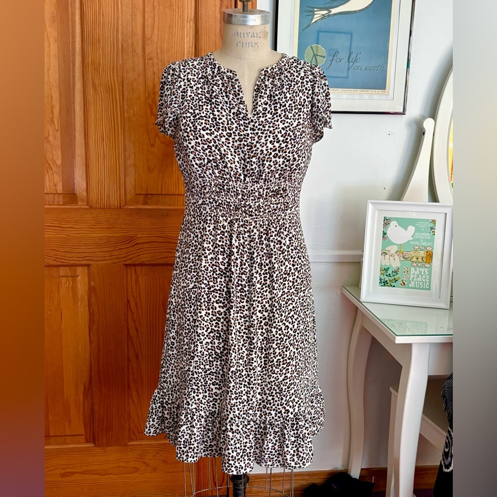 TALBOTS Cap-Sleeve mini-leopard print smock-waist midi-dress!  Size 4!